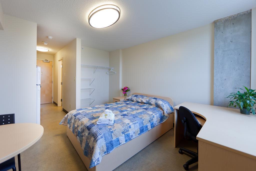 Macewan University Residence Edmonton Rom bilde