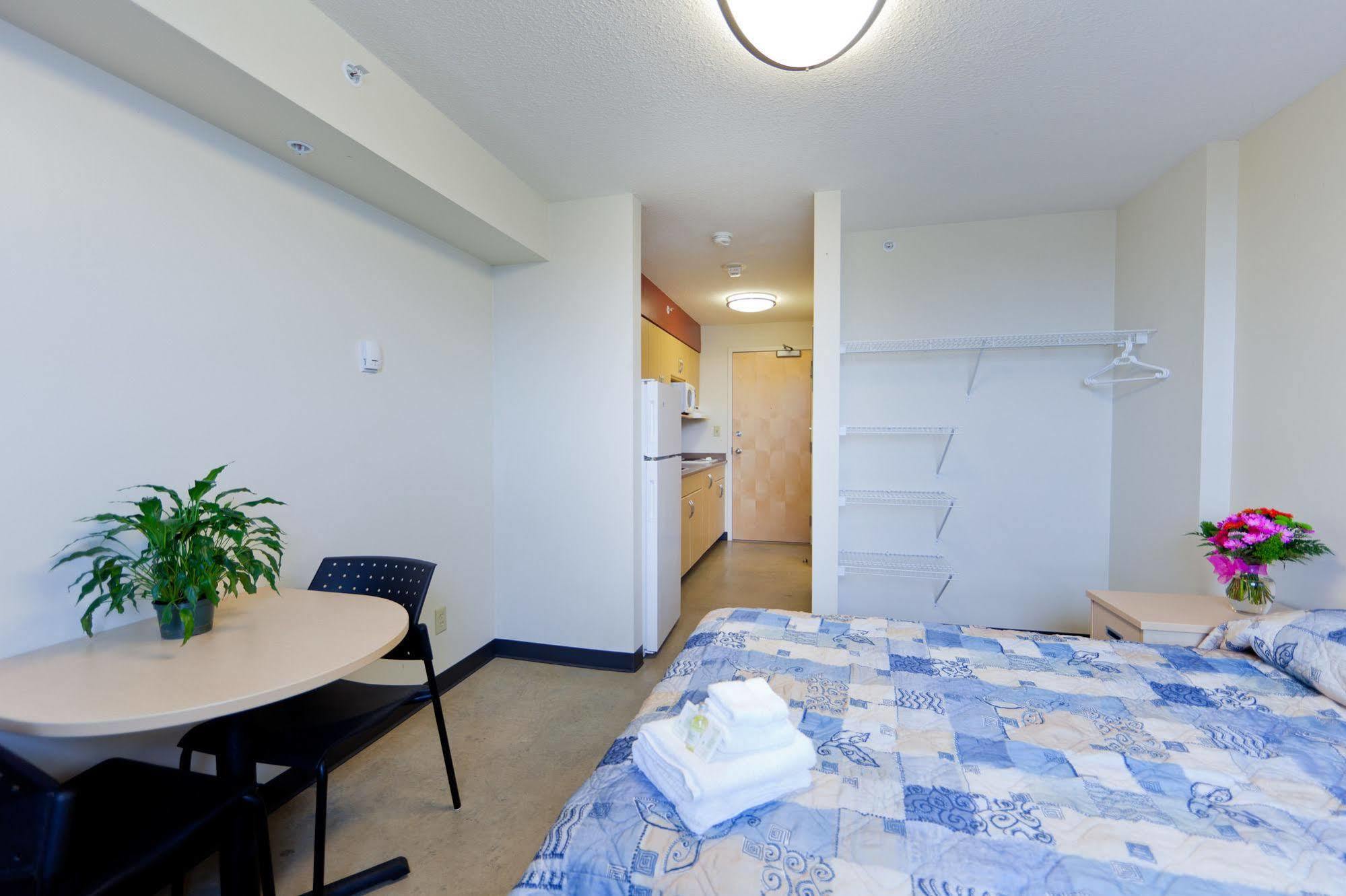 Macewan University Residence Edmonton Eksteriør bilde